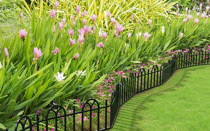 How to Organize Landscaping Borders - The Home Depot