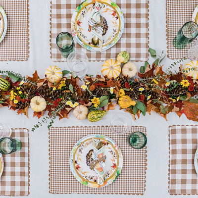 Make the Most out of Autumn Leaves & Pinecones for Your Friendsgiving Table