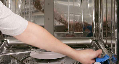 Cleaning a dishwasher Cleaning a dishwasher
