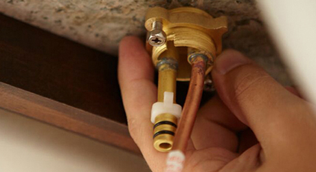 Hand-tighten basin nut - Install Widespread Faucet Hand-tighten basin nut - Install Widespread Faucet