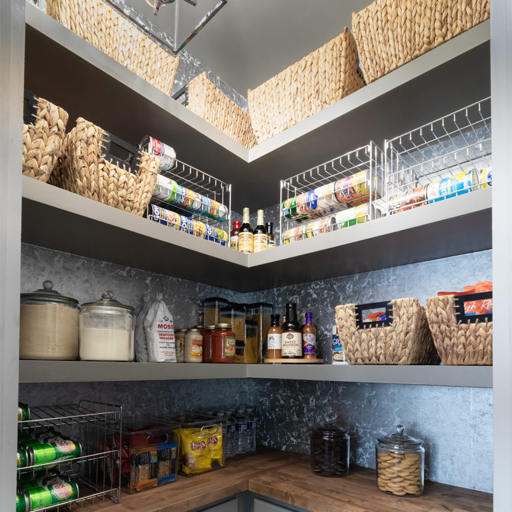 Clever Ways to Organize Your Pantry with Baskets - The Organized Mom