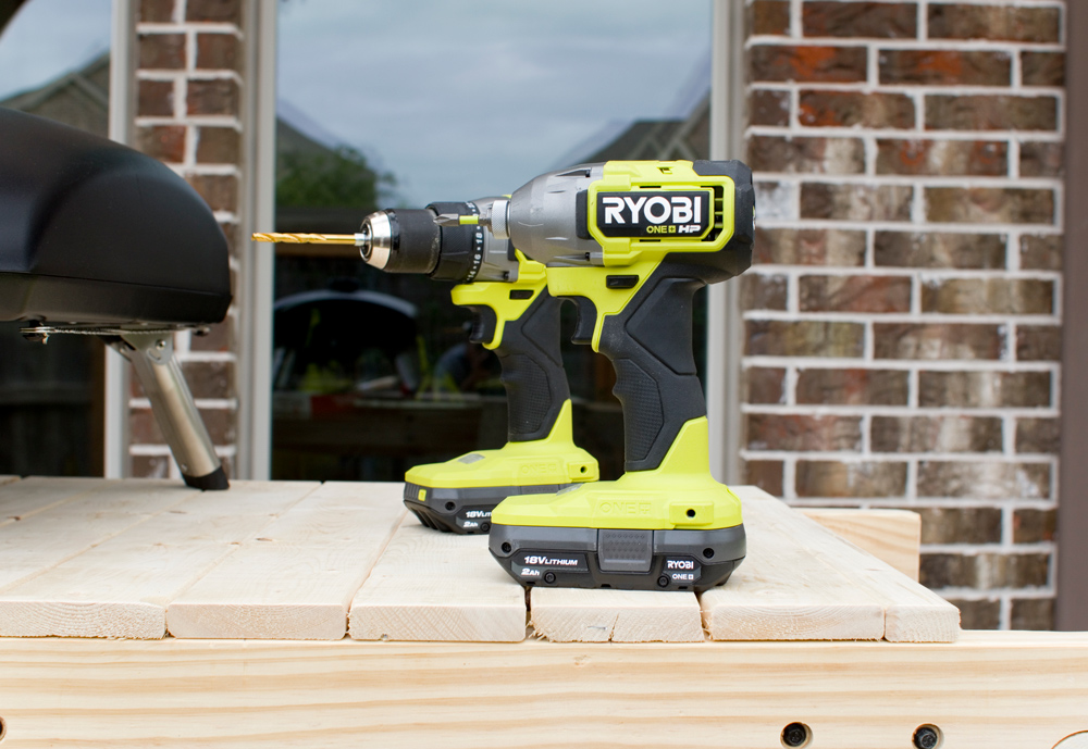 Ryobi cordless drill set.