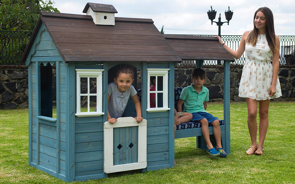 childrens playing house