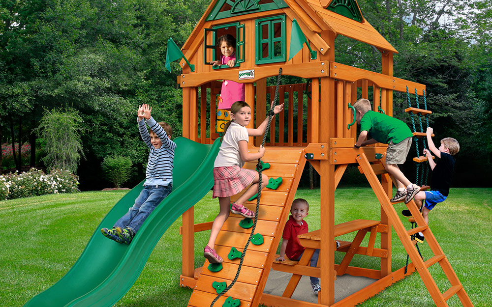 outdoor playsets for small yards