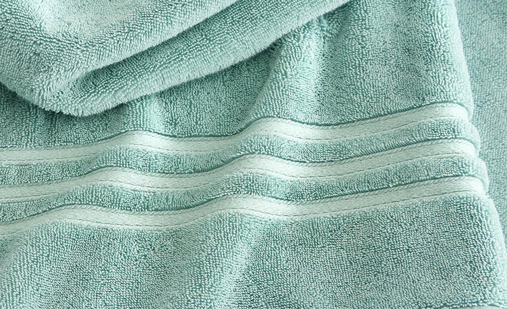 What are the Best Towel Materials and What Sizes Should You Buy