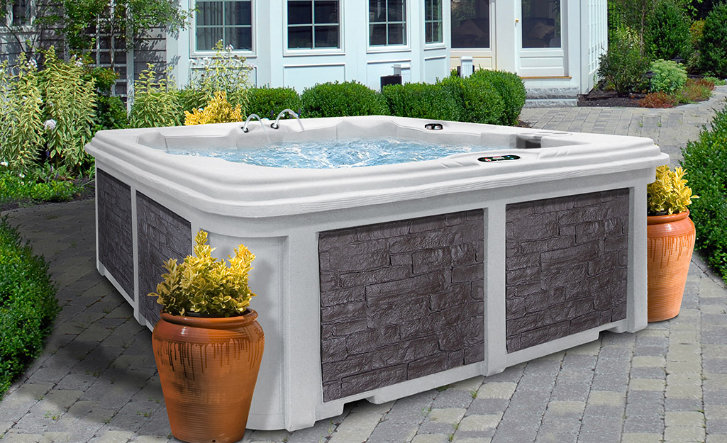 Jacuzzi Exterior Deck