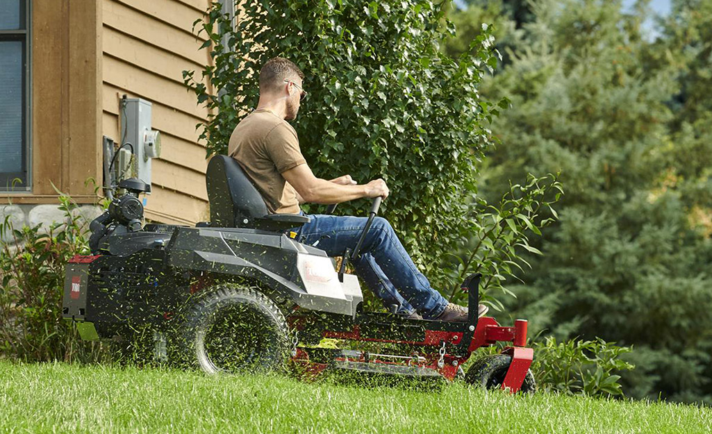 Best riding lawn 2025 mower for hills