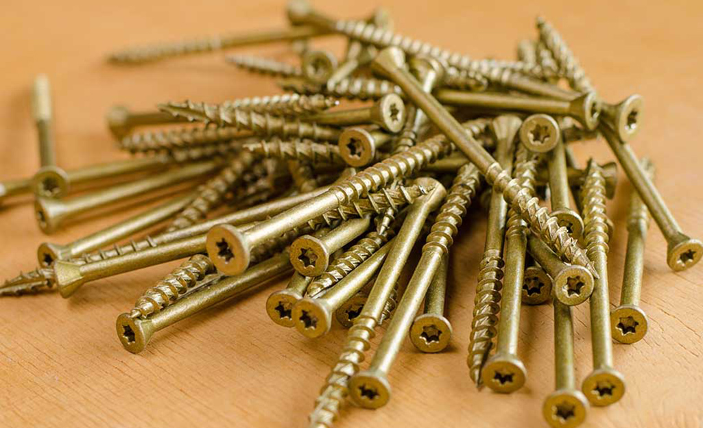 Drywall Screws vs. Wood Screws: How To Choose the Right One