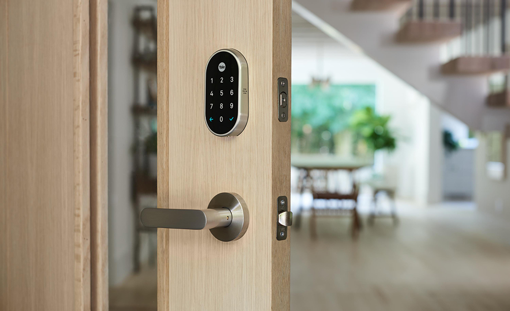 Upgrade Front Door Locks With Keyless Door Locks (DIY)