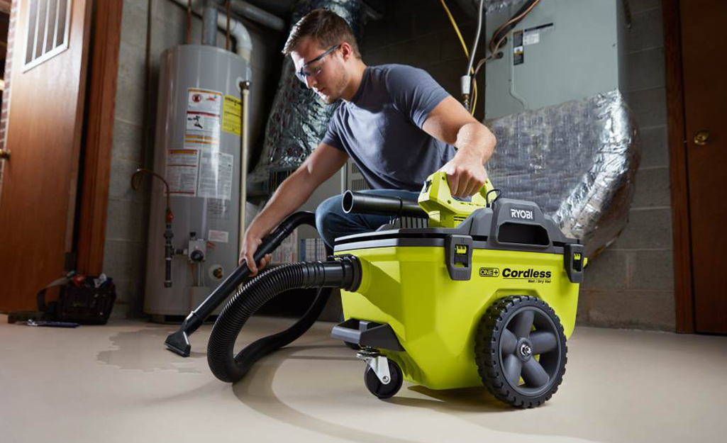 Best Vacuum Cleaners for Vinyl Floors