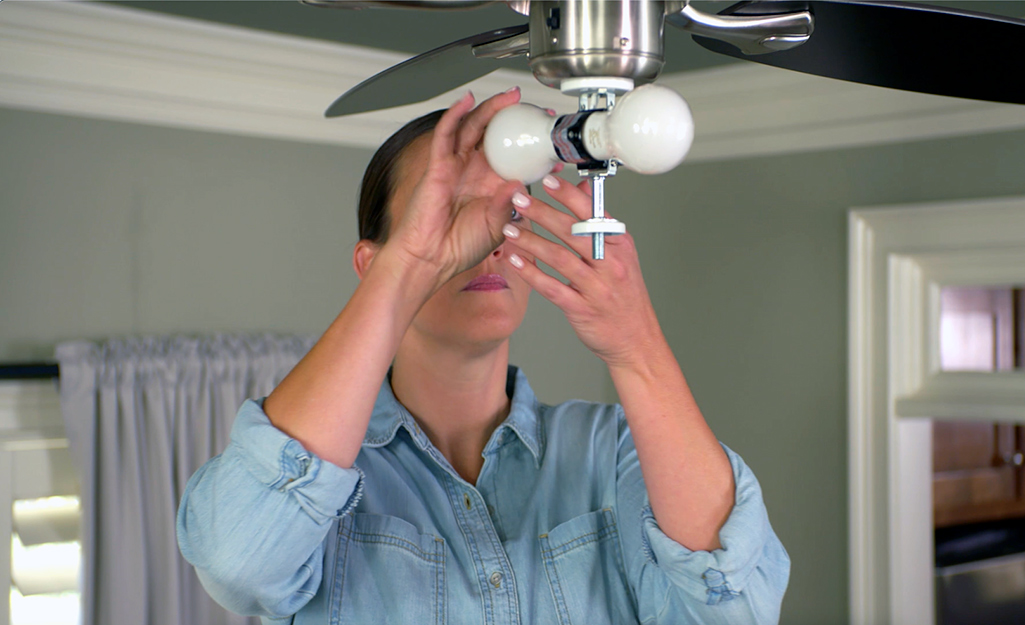 Ceiling Fan Troubleshooting, How To Fix A Ceiling Fan Light Bulb Socket