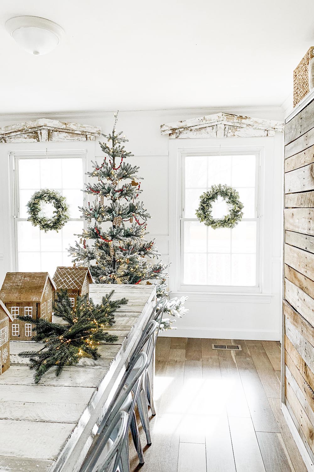 Dining room with Christmas tree and reef decor