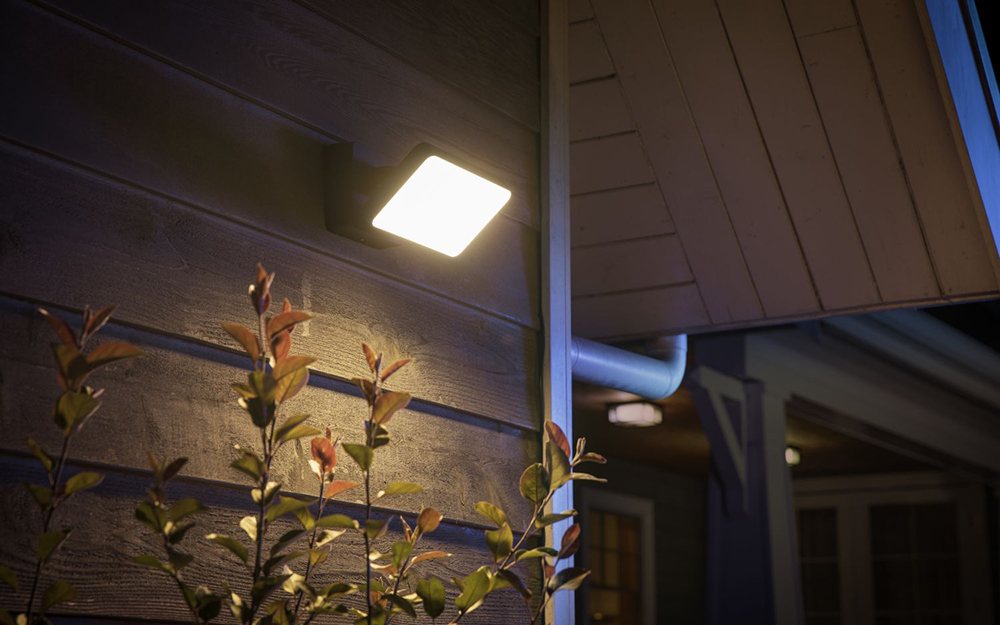 porch light lumens