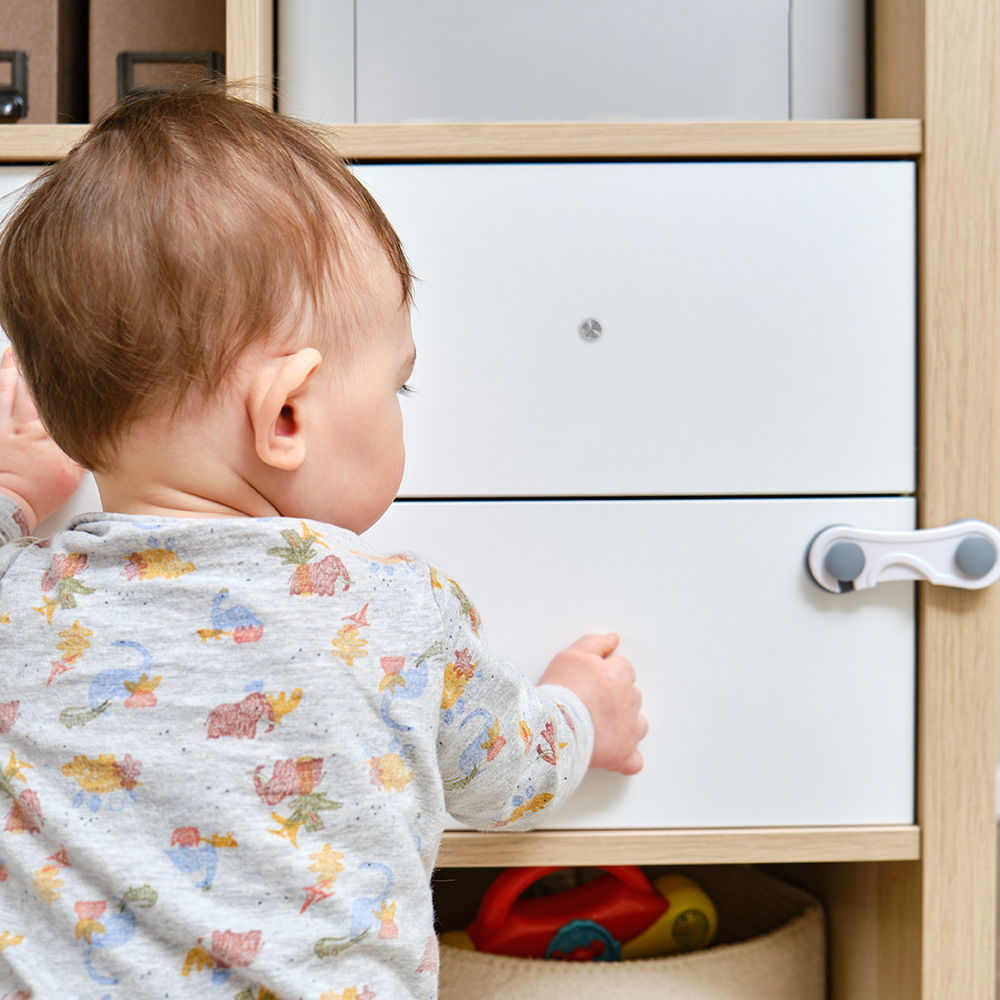 https://contentgrid.homedepot-static.com/hdus/en_US/DTCCOMNEW/Articles/how-to-add-babyproofing-to-a-home-2023-hero.jpg