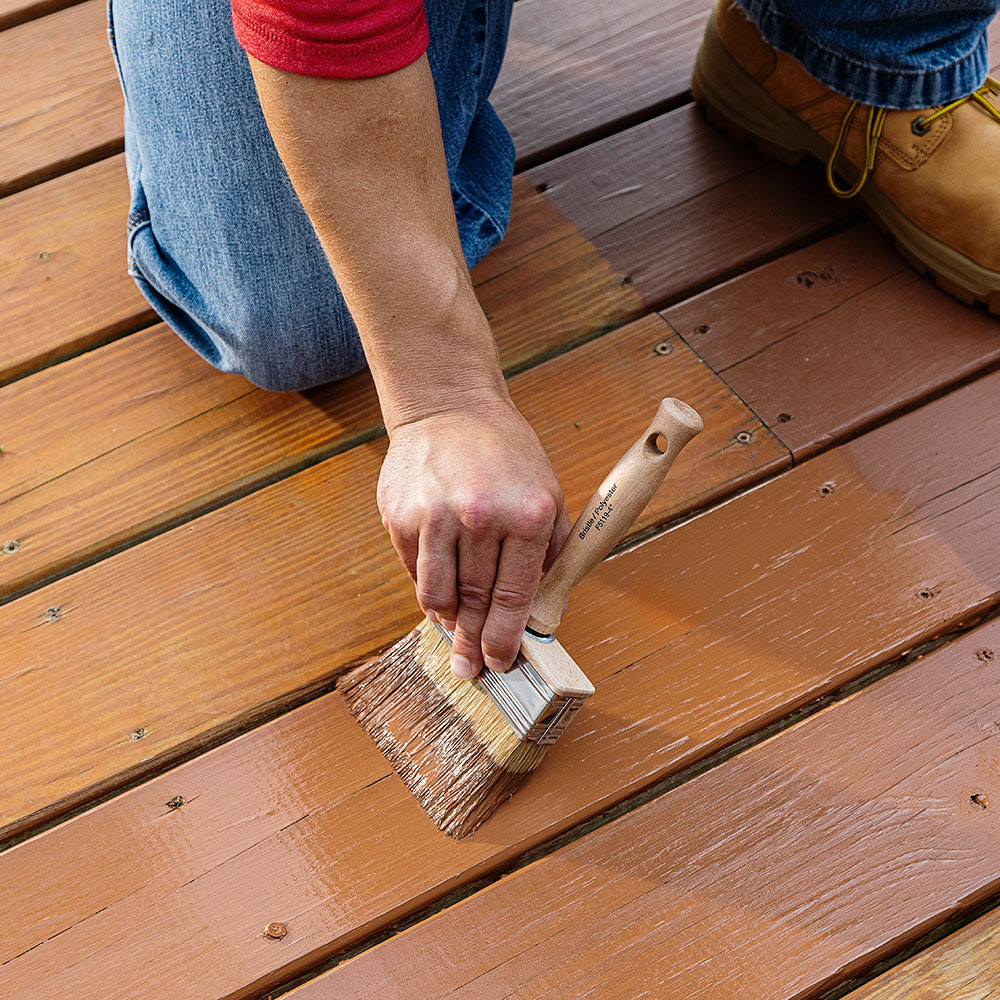 How To Apply Exterior Wood Stain The