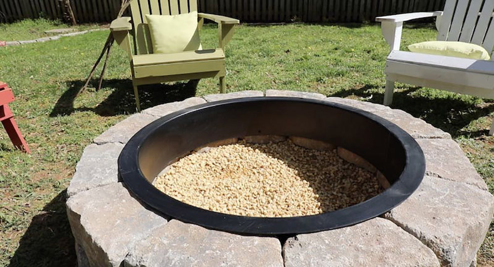Diy Fire Pit With A Seating Area, Square Fire Pit Seating Area Dimensions