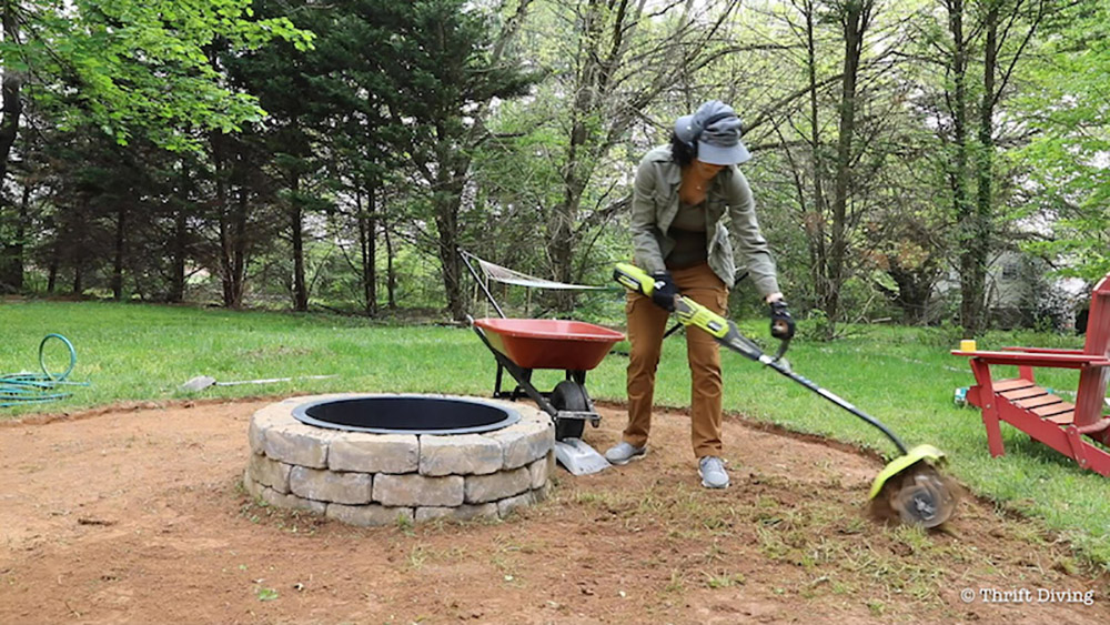 Diy Fire Pit With A Seating Area, Fire Pit Brick Glue Home Depot