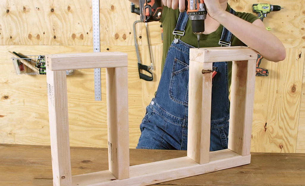 How do you build a dog house step by step?