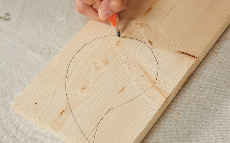 Draw and cut flame shapes Draw and cut flame shapes
