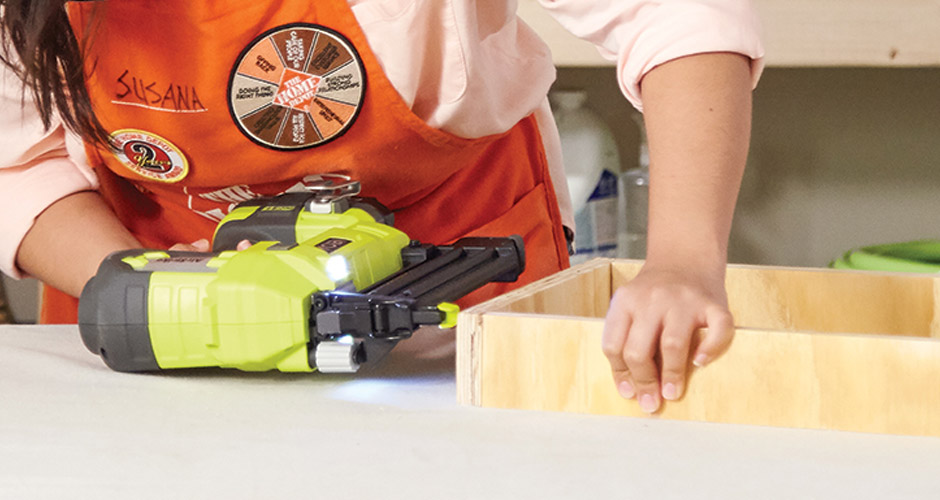 using-nailer-to-connect-boards using-nailer-to-connect-boards