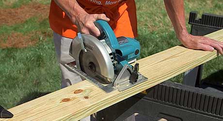 Cut braces - Build Picnic Table Cut braces - Build Picnic Table