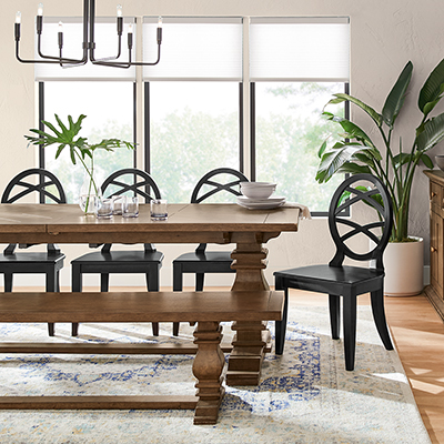 4 Questions to Help You Choose the Best Dining Room Table