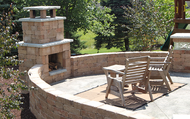 How To Choose An Outdoor Fireplace, How Much Does A Patio Fireplace Cost
