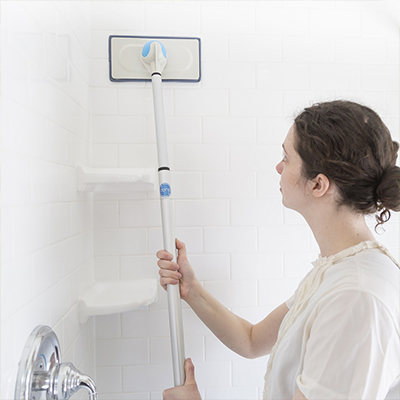 best thing to clean bathroom tiles and grout