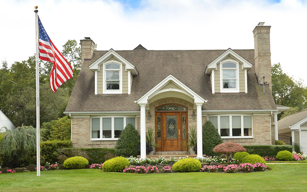 flag pole placement house