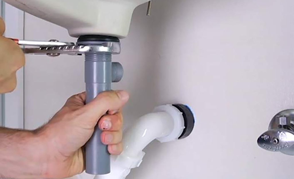 How to Install and Remove a Pop-Up Bathroom Sink Drain Stopper