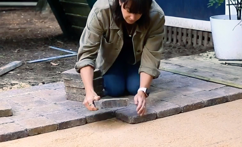 How To Install Patio Pavers - How To Install Patio Pavers Home Depot