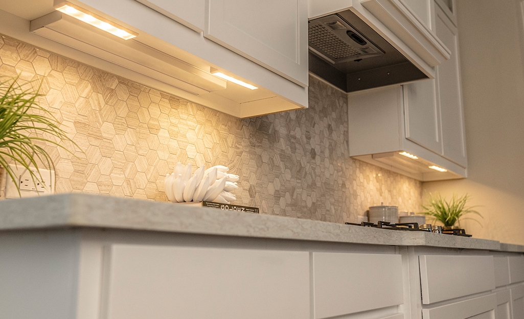 How To Install Under Cabinet Lighting, Under The Counter Lighting Options