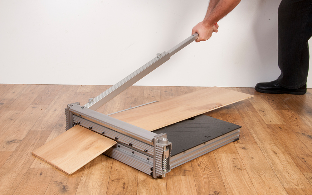 How To Install Vinyl Plank Flooring, How To Lay Sheet Vinyl Flooring On Plywood