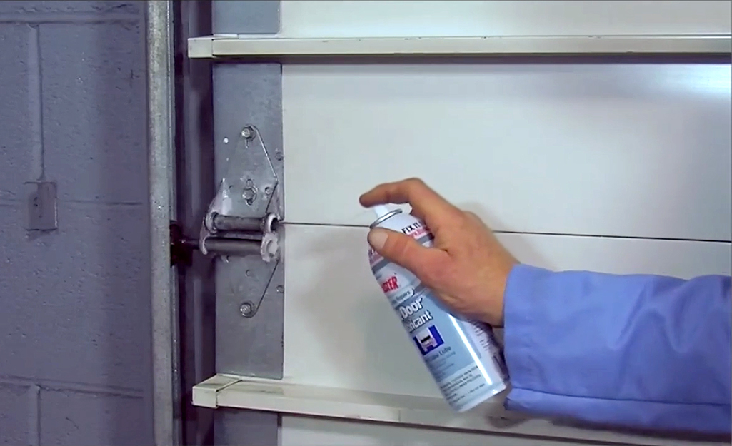 How To Maintain Garage Door Openers, How To Lubricate Garage Door Opener Chain