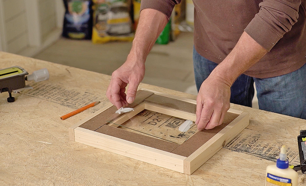 How To Make A Diy Picture Frame The Home Depot