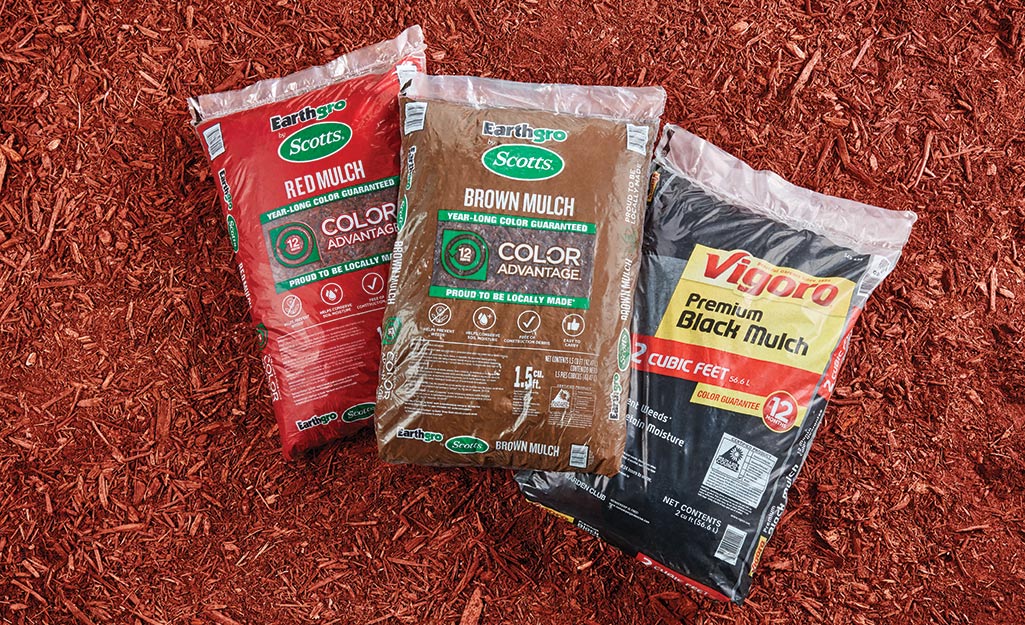 How to Pick the Right Color Mulch - The Home Depot