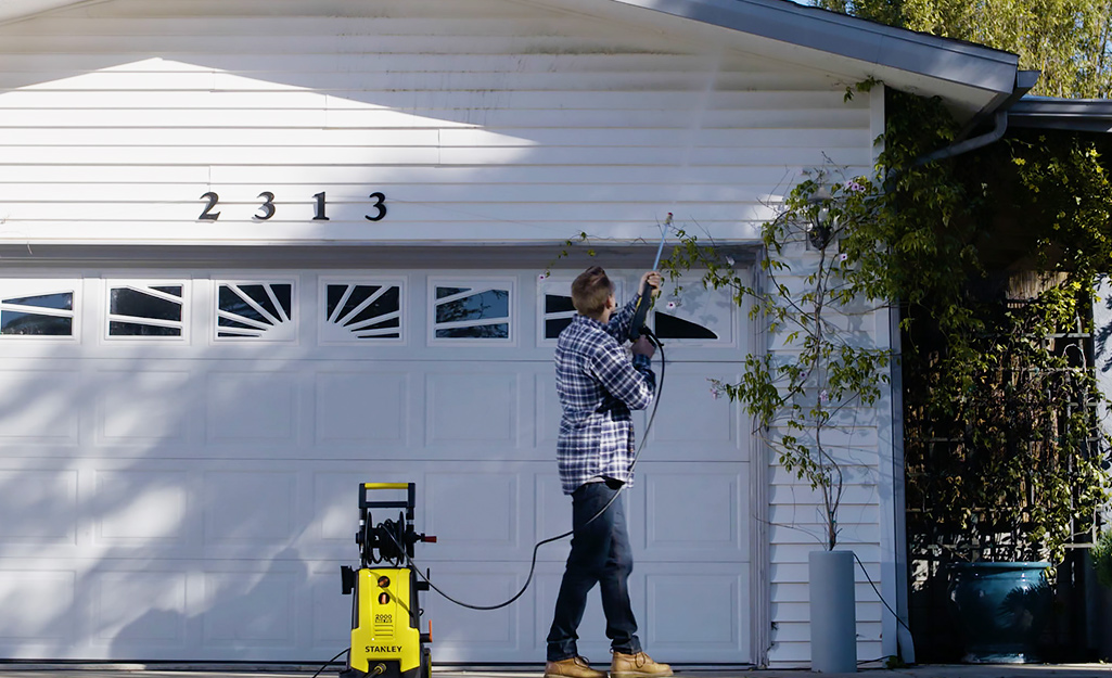 Gutter Cleaning Company Near Me