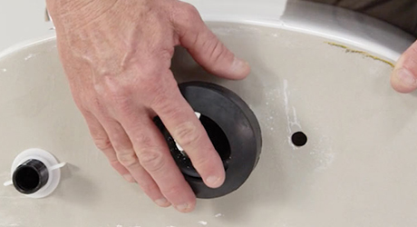 Replacing the spud washer - Repair Leaking Toilet Tank