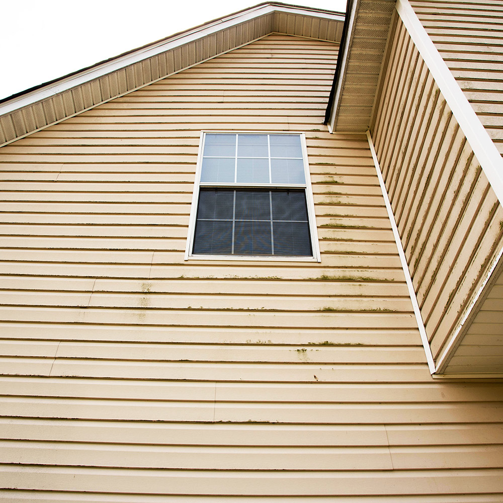 The Complete Guide to Repairing Vinyl Siding