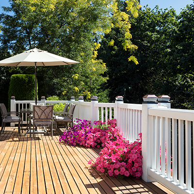 How to Replace a Deck Railing