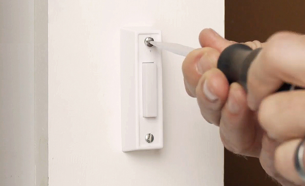 Turn off the electricity - Replacing a Doorbell Turn off the electricity - Replacing a Doorbell