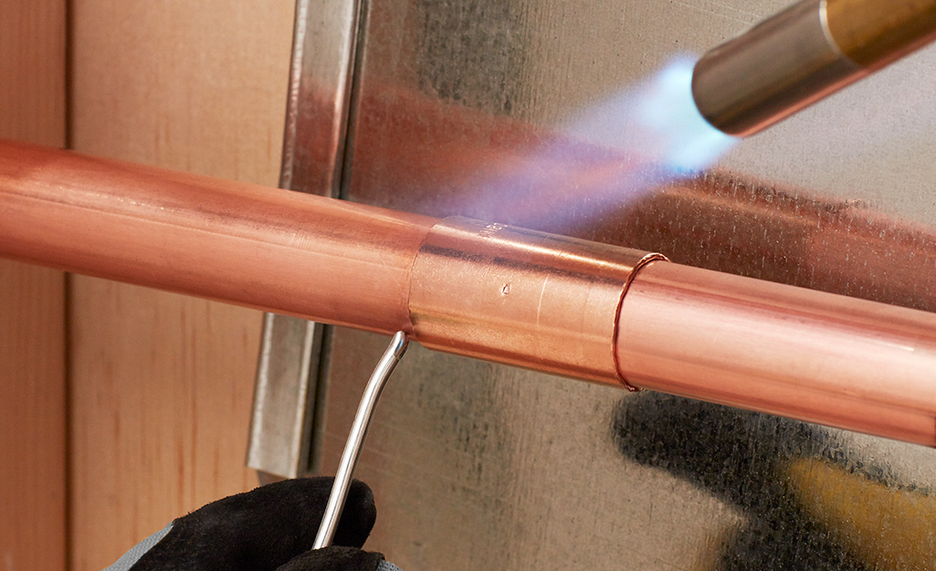 Soldering copper outlet pipe