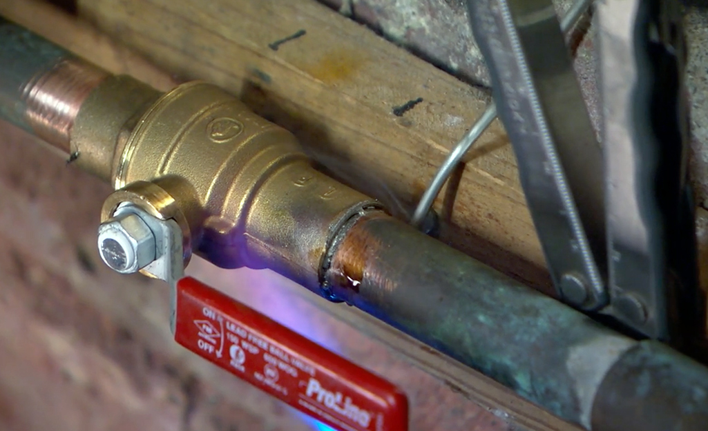 How To Solder Copper Pipes - The Home Depot