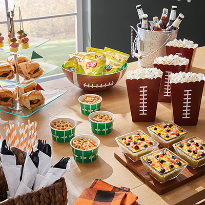 How to Throw a Playoff Party