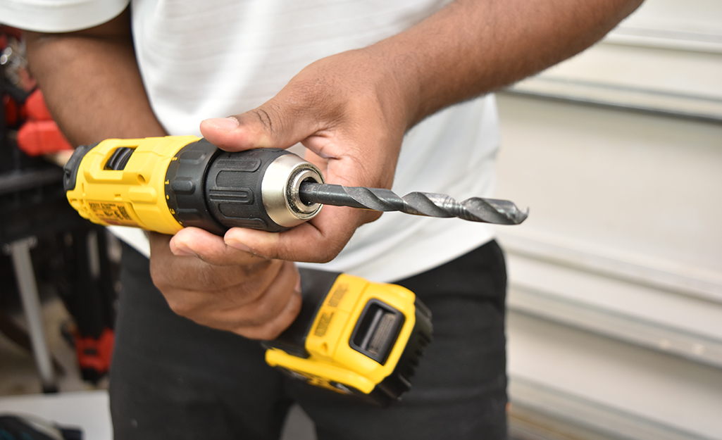 Can you use an electric drill as best sale a screwdriver