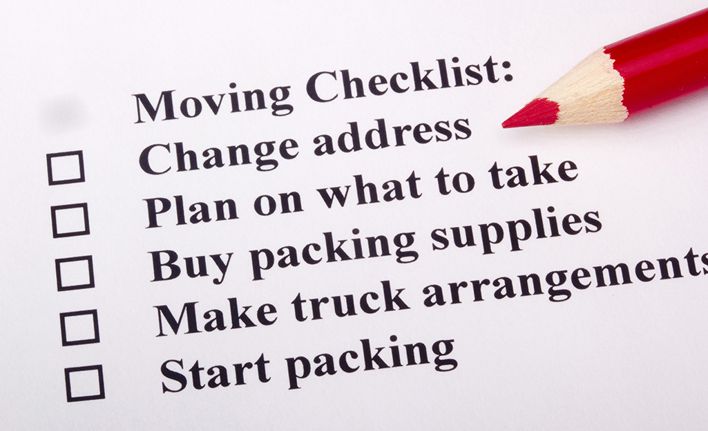 A moving checklist shows tasks to complete.