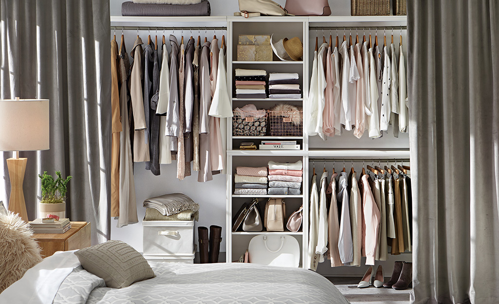 Open wardrobe wall online mounted