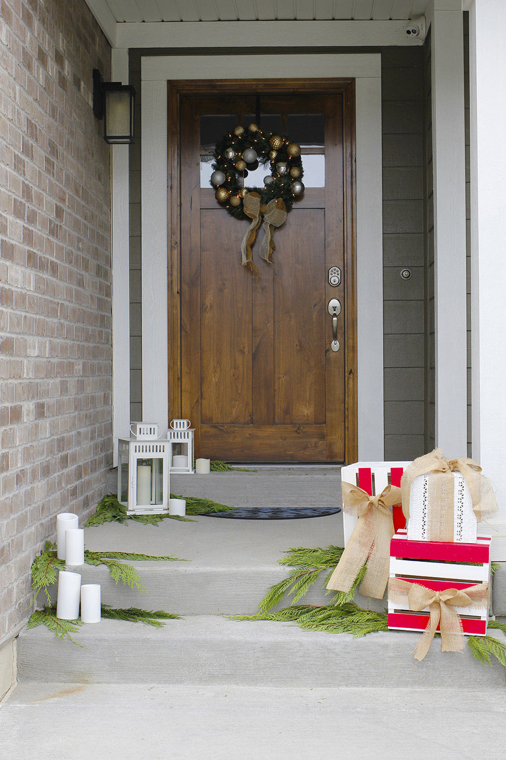 Outdoor Holiday Crate Decorations