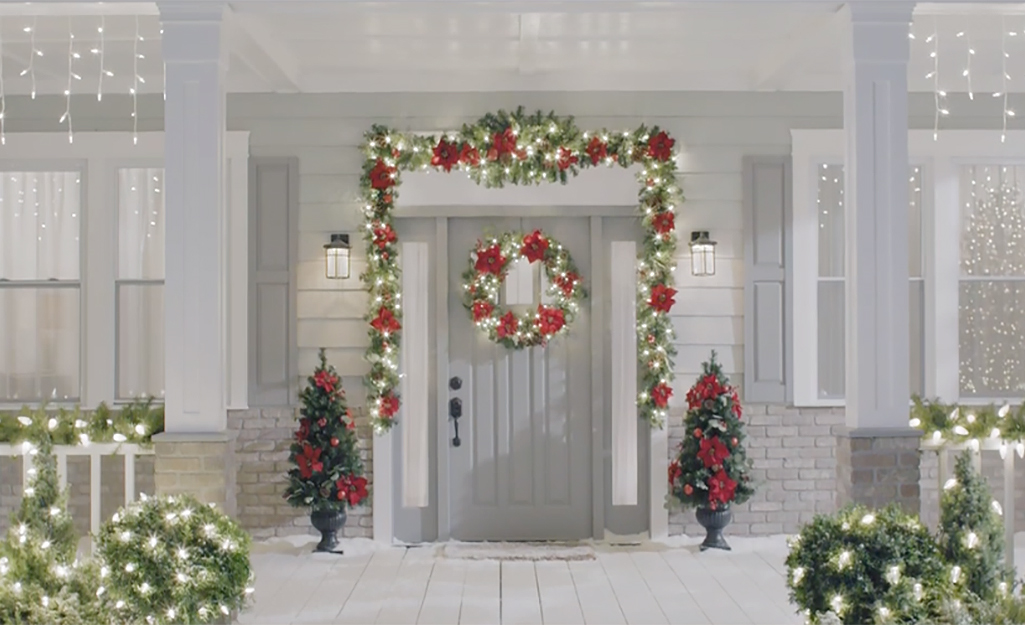 Outdoor Holiday Decorating Ideas - Home Depot Decorating Ideas