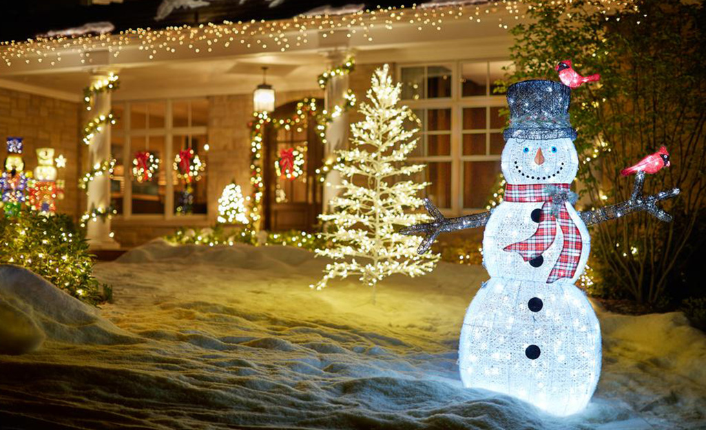 Outdoor Holiday Decorating Ideas The Home Depot